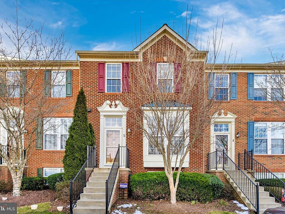 1st image of 5 Bankbarn Cir