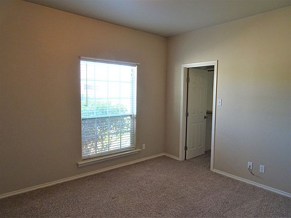 5th image of 6700 Amber Dr