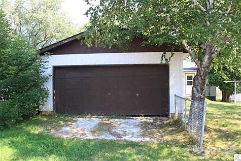 2nd image of 341 21st St