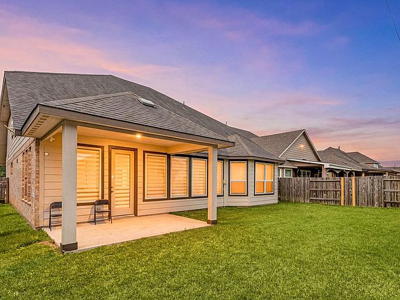 2nd image of 20422 Alpine Meadow Pl