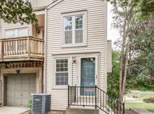 8112 Chapel Cove Dr, Laurel, MD 20707