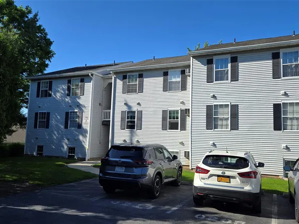 2 Lexington Hill #10, Harriman, NY 10926