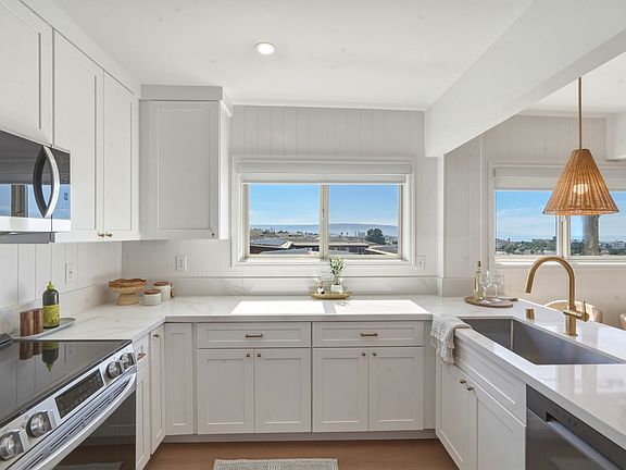 4th image of 720-724 21st St #20-03