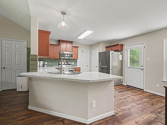 5th image of 26023 Rolling Forest Ln
