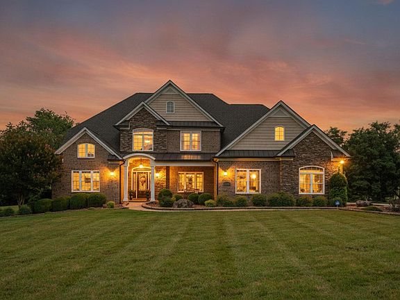 2nd image of 1192 Lake Meadow Ln