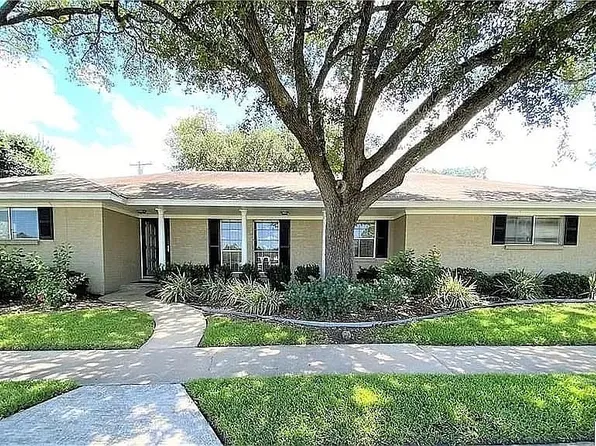 5602 Chippendale Ln, Victoria, TX 77904