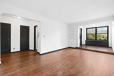 425 Central Park West, #6B