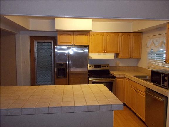 2nd image of 3416 Dante Dr