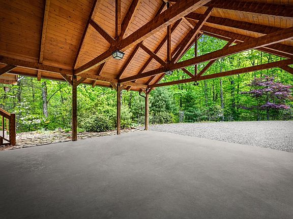 66th image of 66 Windy Hill Dr