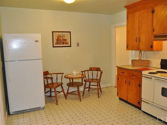 4th image of 7129 Richland Dr