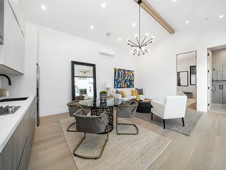 12207 Valleyheart Dr — Photo 48