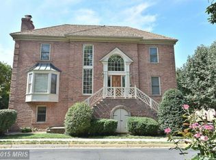 1451 Hampton Ridge Dr, Mc Lean, VA 22101