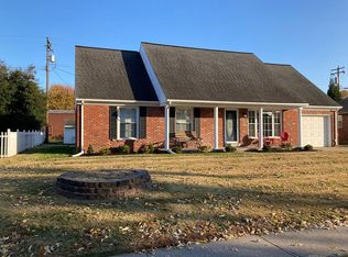 2724 Saint Patrick Dr, Henderson, KY 42420
