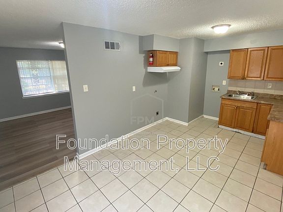 5th image of 3780 Ford Rd