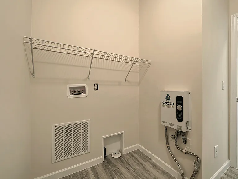 21 E Circle Dr #B — Photo 22