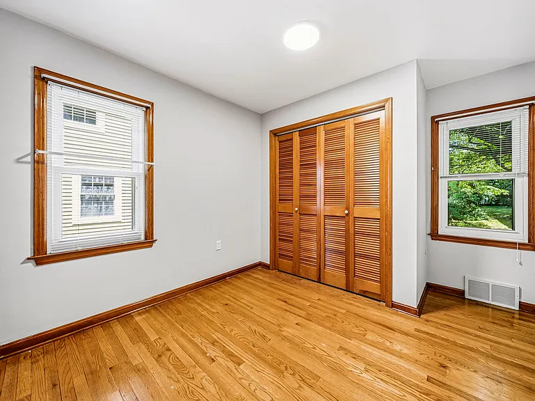 1307 Summit Dr — Photo 12