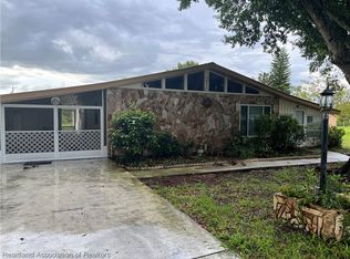 210 Saint Agnes St, Sebring, FL 33870