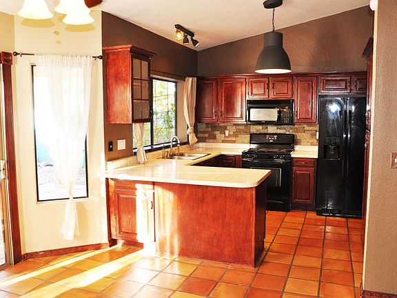 Kitchen2