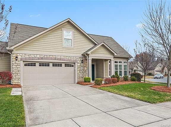 2nd image of 3559 S Bank Ct