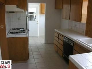 2nd image of 4538 Petaluma Ave