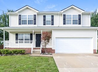 317 John Henry Dr, La Vergne, TN 37086