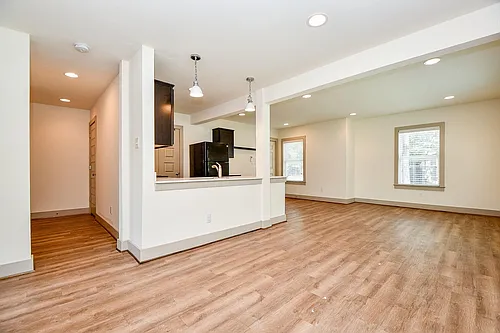 1011 Enid St #2 Photo 1