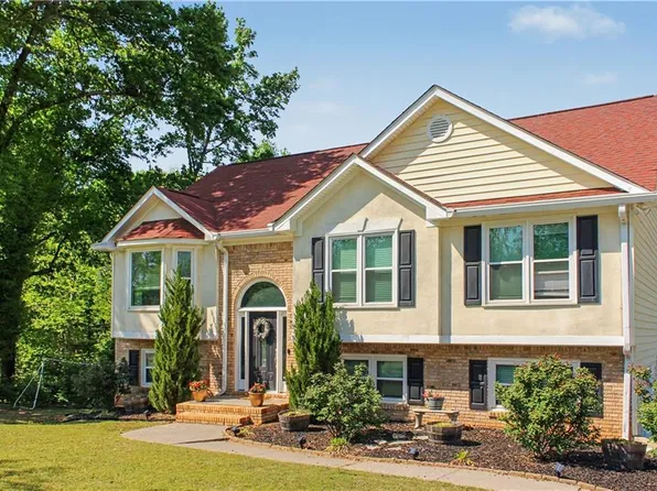 22 Farmbrook Dr SW, Cartersville, GA 30120