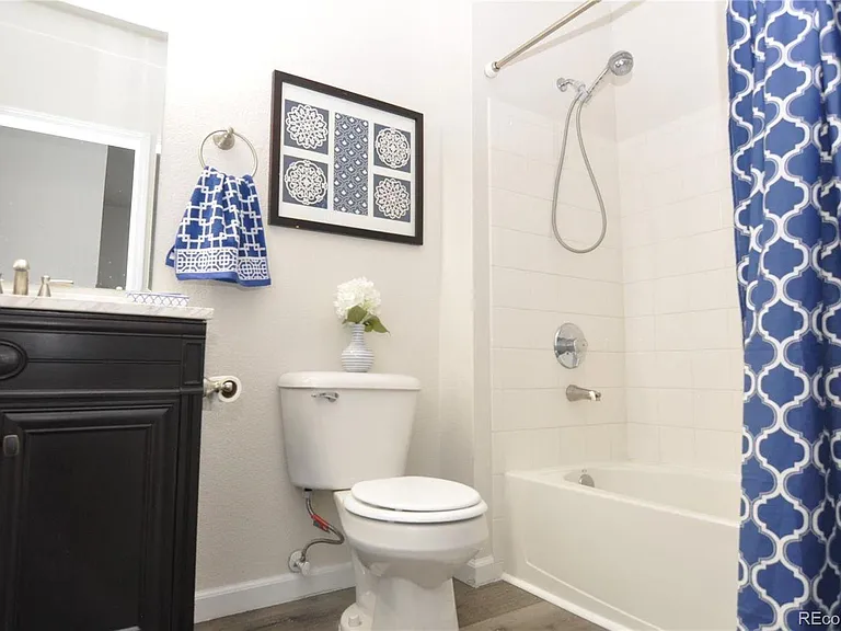 19049 E Warren Dr #202 — Photo 3