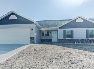 76 Cuivre River Dr, Troy, MO 63379