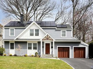 262 Webb Ave, River Edge, NJ 07661