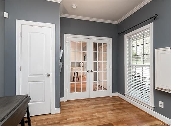 3rd image of 1778 Abbotsford Ct