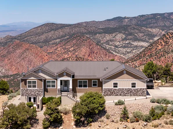 1911 S High Cedar View Dr, Cedar City, UT 84720