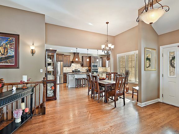 5th image of 13880 Penny Ln