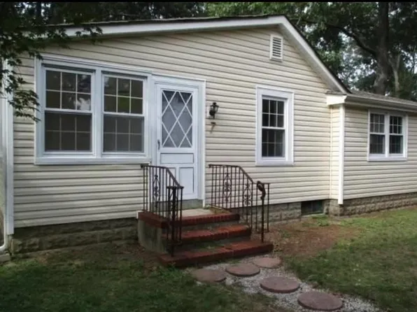 (undisclosed Address), Nesconset, NY 11767