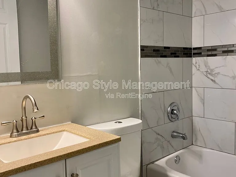 2309 S Sacramento Ave #1 — Photo 8