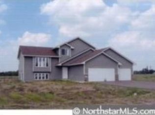 3951 Colfax Ave N, Minneapolis, MN 55412