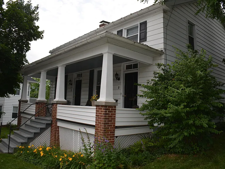 191 W Main St #B — Photo 5