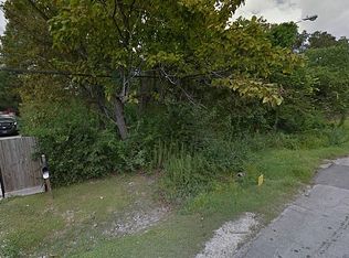 8001 Farnsworth St, Houston, TX 77022