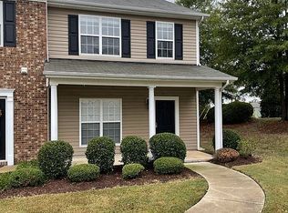 27 Suncrest Ct, Durham, NC 27703