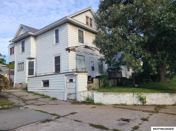 706 N Federal Ave, Mason City, IA 50401