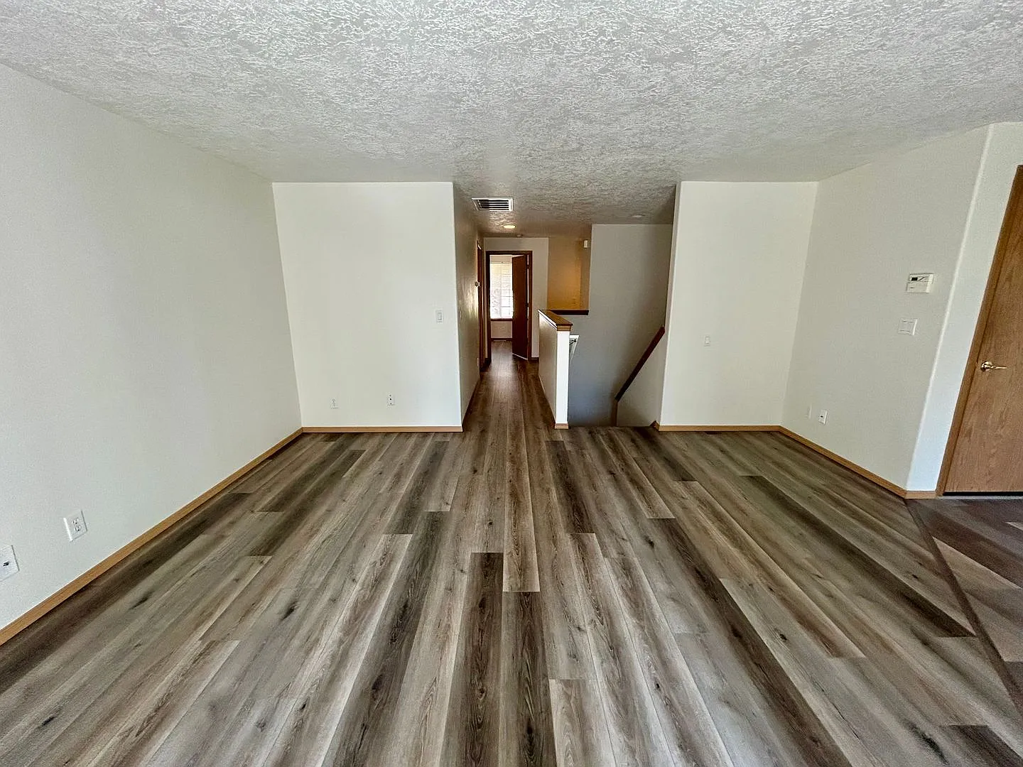 Newly Remodeled Three-Bedroom Two-Story Duplex- South Salem — Photo 4