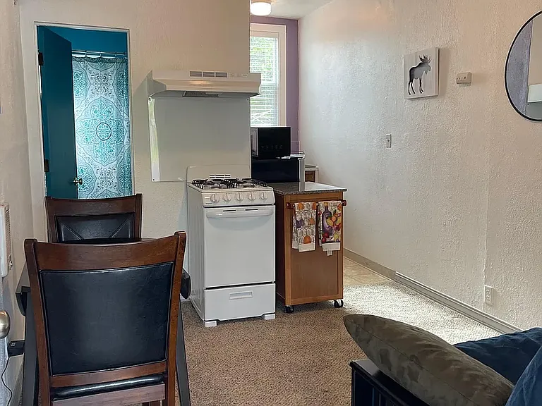 1920 Chambers St #5 — Photo 3