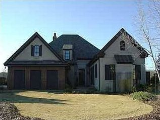 2nd image of 3600 Oak Grove Cir