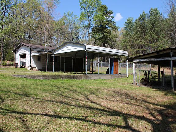 4th image of 822 Clayton Rd