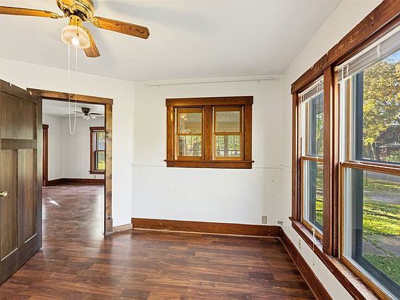 12th image of N3072 Clark Street