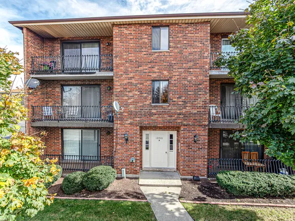 10501 S Highland Ave #302A, Worth, IL 60482