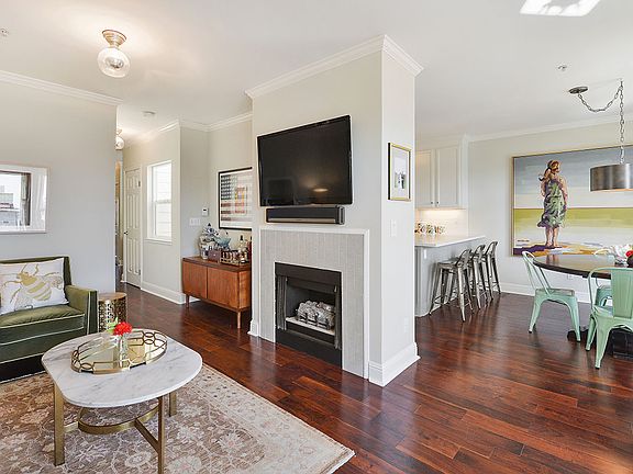 4th image of 308 Shotwell St #3