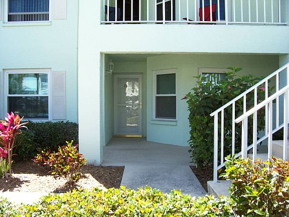 2nd image of 5725 Greenwood Ave APT 4103