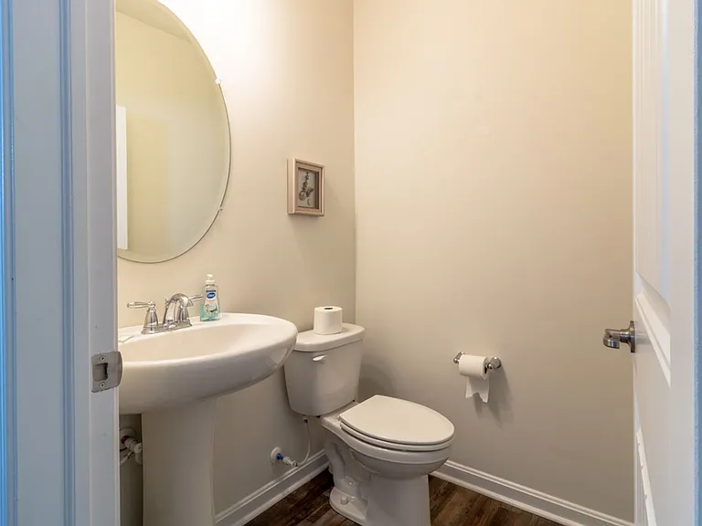 35059 Dundee St — Photo 27