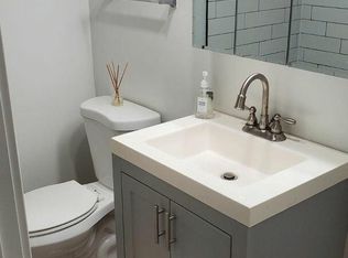 1017 W Byron St APT GE, Chicago, IL 60613